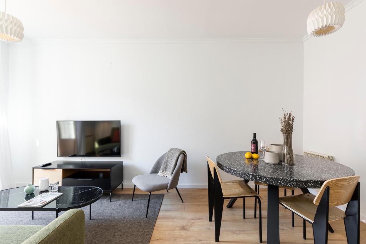 Aspasios Calle Mayor Apartments Мадрид Номер фото